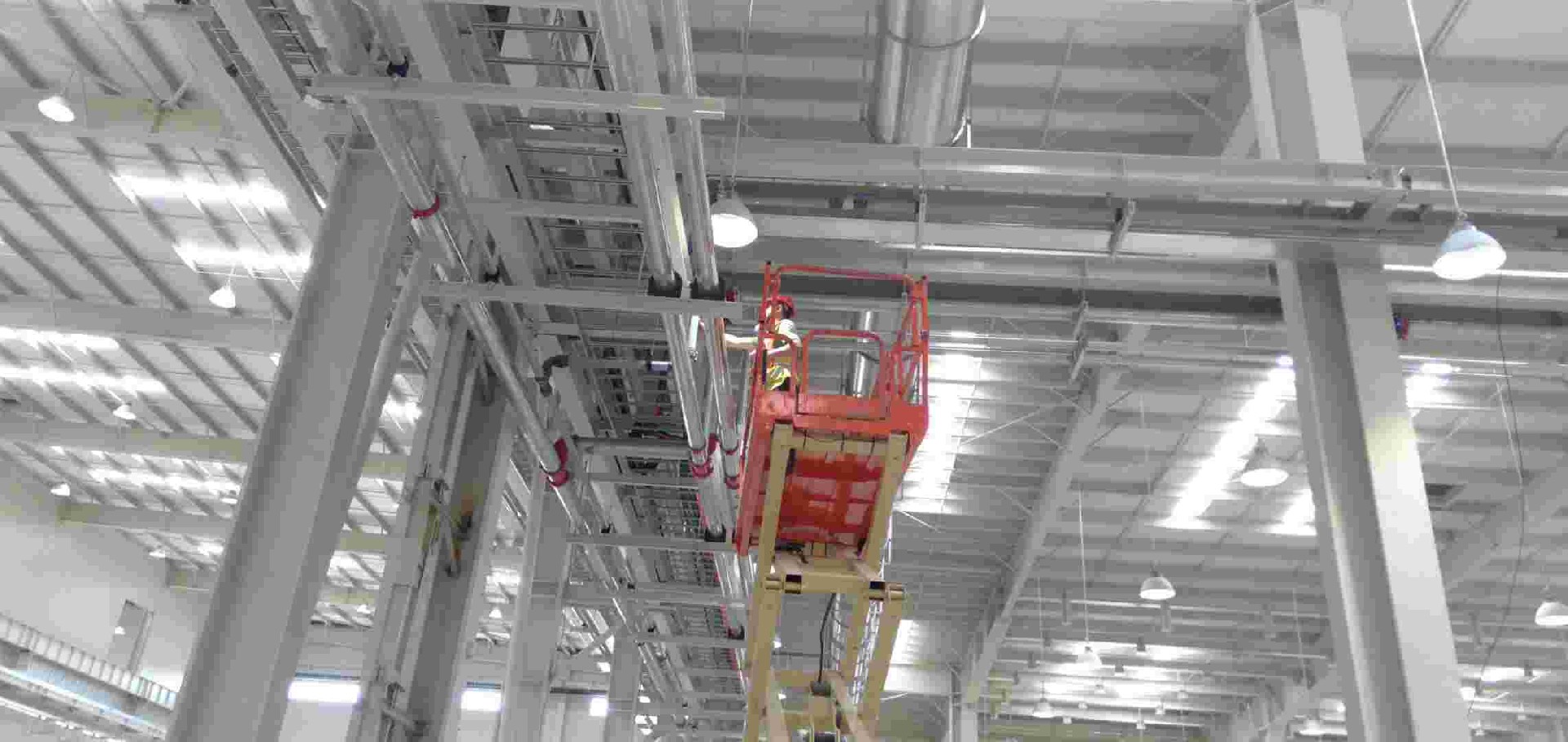 車間內(nèi)壓縮空氣管道的識(shí)別色